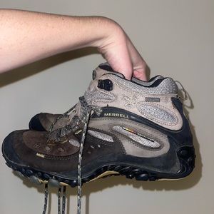 Waterproof Merrell Hiking Boots - Size 8.5
